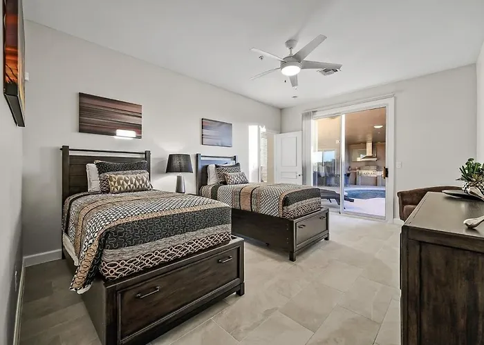 Serenity Peaks- Gorgeous Pet Friendly In With Pool, Spa, And Bikes * Scottsdale