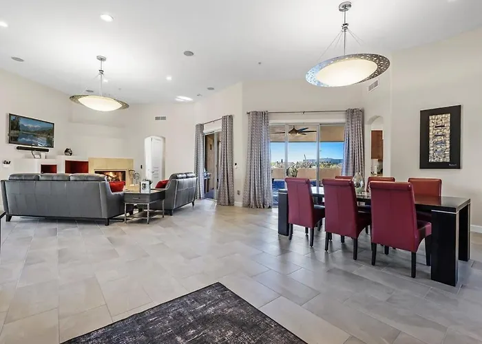 Serenity Peaks- Gorgeous Pet Friendly In With Pool, Spa, And Bikes