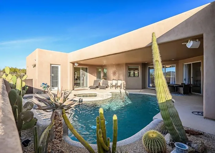 Holiday home Serenity Peaks- Gorgeous Pet Friendly In With Pool, Spa, And Bikes