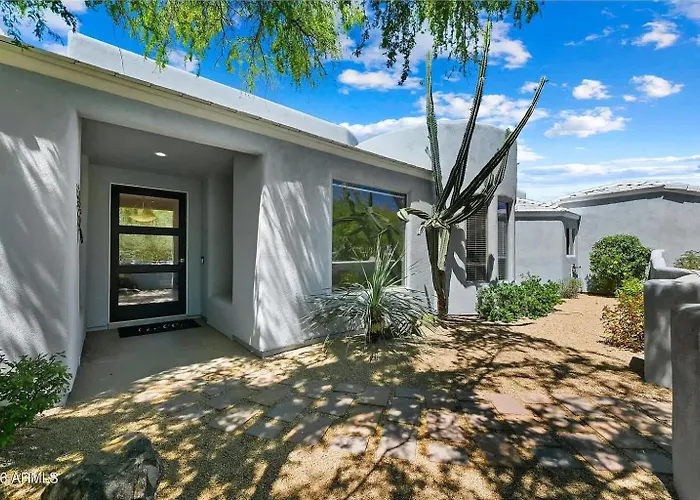 Serenity Peaks- Gorgeous Pet Friendly In With Pool, Spa, And Bikes Scottsdale